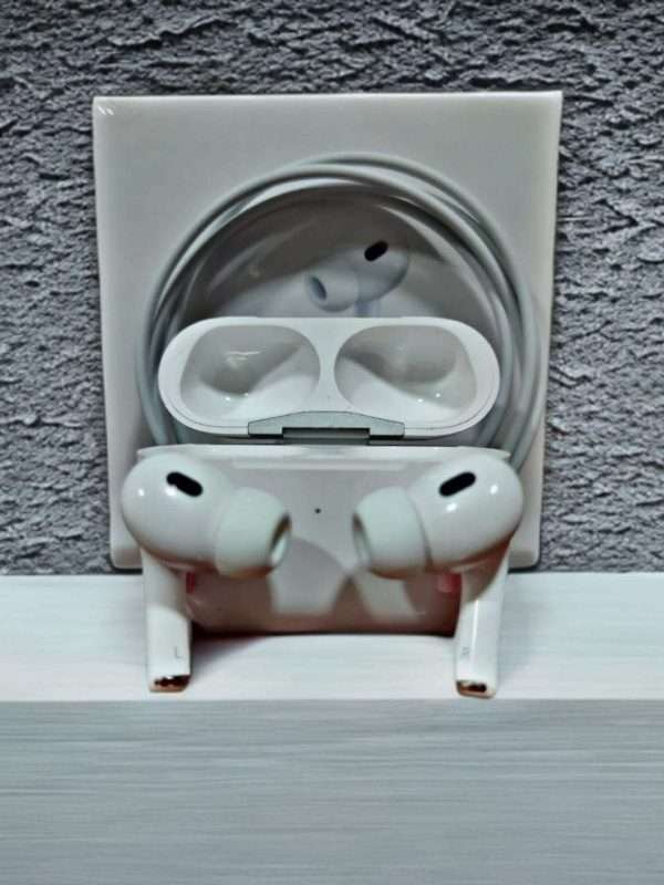WhatsApp Image 2024-06-17 at 23.03.40 Auricular AirPods Pro 2 Clásico